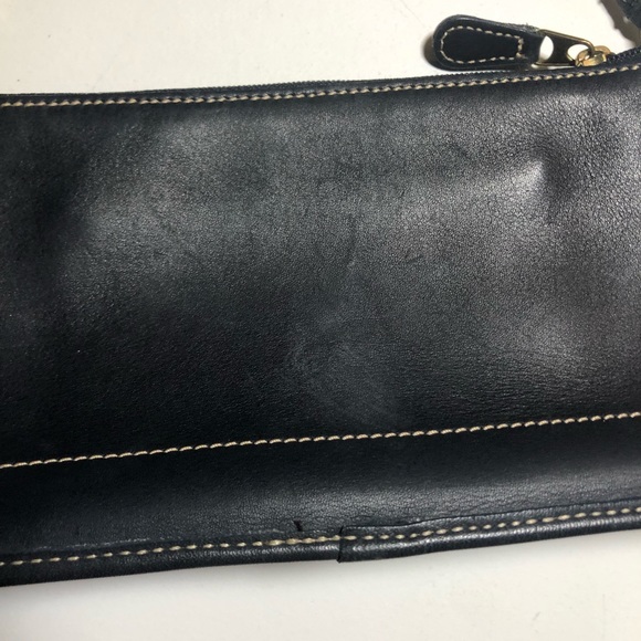 Vintage Black Coach Pochette - Picture 9 of 10
